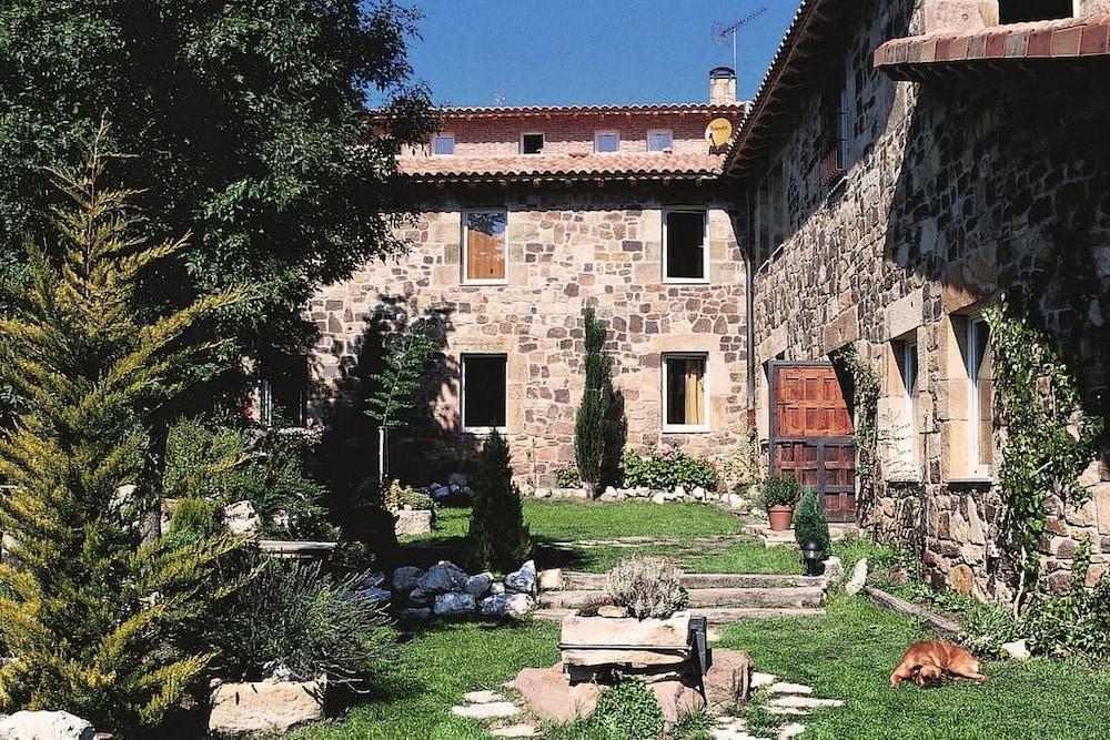 Отель Enclave Soria Эррерос Экстерьер фото